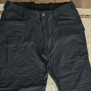 Duluth Men’s‎ Flannel Lined Cargo Pants Color Black Size XLx34